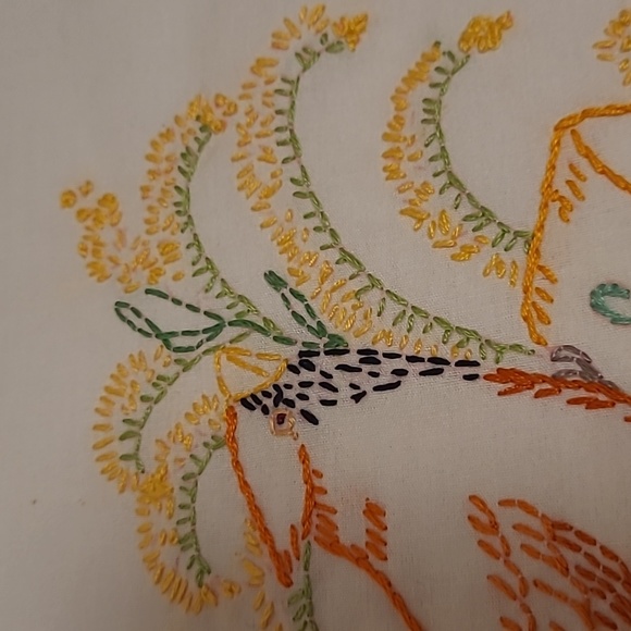 VintagevHand Stitched Kentucky State Bird & Flower - Picture 4 of 14